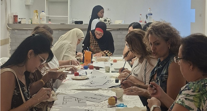 ورشة عن التطريز الفلاحي في جمعية أمنية – الرملة